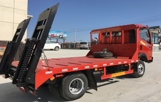 【上藍(lán)牌、國五】重汽王牌平板車 【上藍(lán)牌、國五】重汽王牌平板車