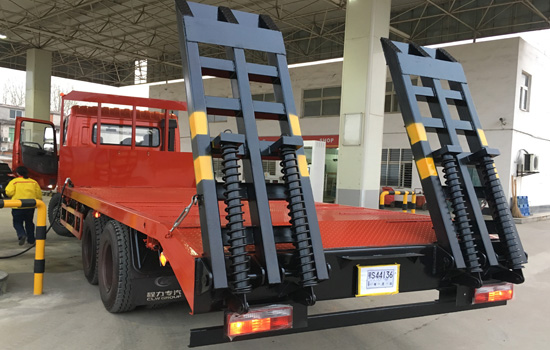 【國五】東風特商后八輪平板 【國五】東風特商后八輪平板