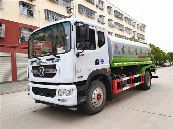 東風D9底盤成品的D9灑水車、D9霧炮車銷量大