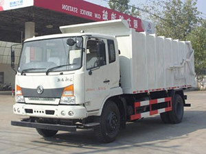 國五東風(fēng)嘉運壓縮式對接垃圾車