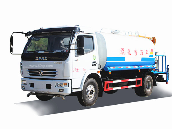 東風(fēng)多利卡D7霧炮車(chē)