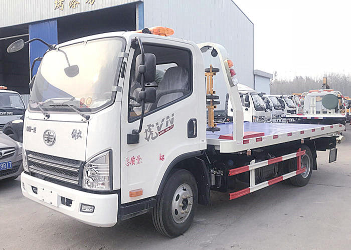 解放虎VN藍牌清障車報價，用戶已發(fā)車！