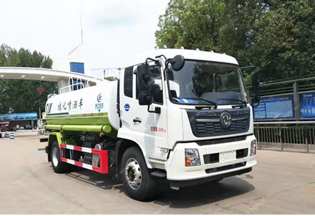 國六東風天錦灑水車價格，東風康明斯灑水車13-14噸首選車型