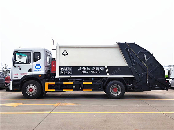 東風(fēng)多利卡D9壓縮垃圾車_10方_12方壓縮垃圾車