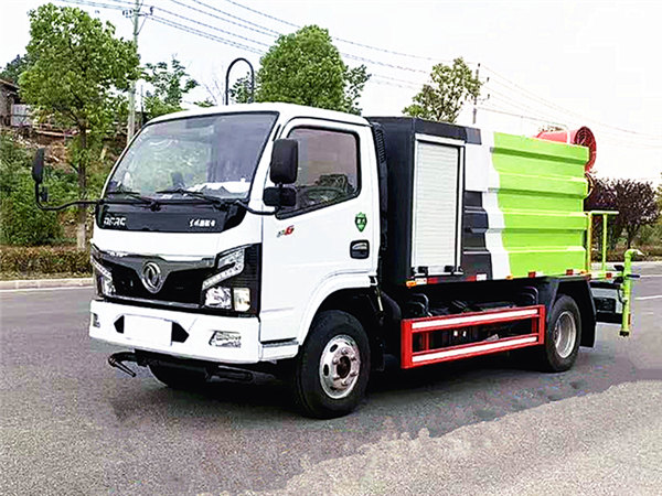 東風(fēng)福瑞卡藍(lán)牌抑塵車(chē)